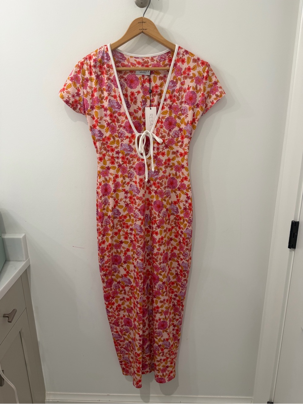 NWT Resa Farrah Pink Floral Midi Dress in Fleetwood Floral All Over Print, XS